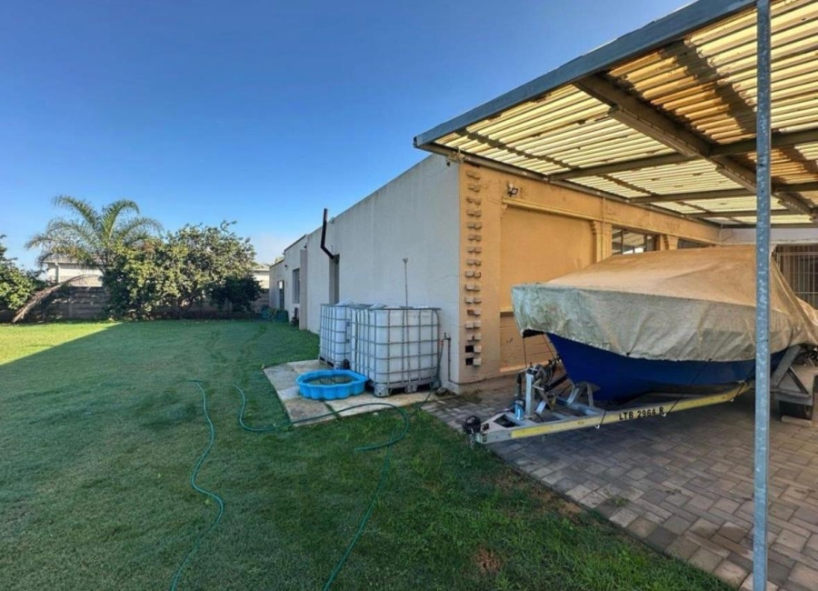 3 Bedroom Property for Sale in Retief Eastern Cape